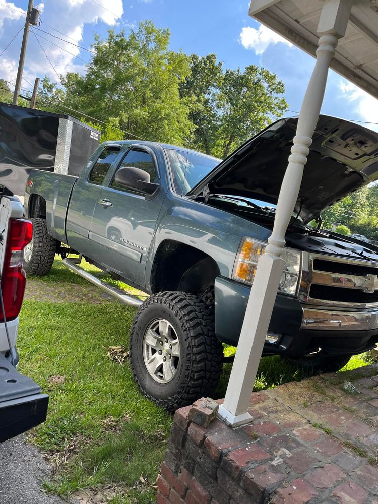 In addition to our mobile mechanic services, we offer a range of other auto services such as tire changes, battery replacements, and diagnostics to keep your vehicle running smoothly. for Grippin Wrenches in Rockmart, GA