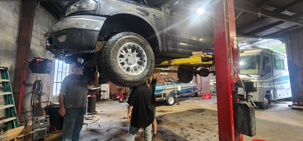 Ensure your vehicle runs smoothly with our comprehensive servicing, which includes thorough inspections, oil changes, and expert maintenance to enhance performance and reliability. Our experienced technicians prioritize safety and efficiency every time. for Jon's Repair Service in Elberton, GA