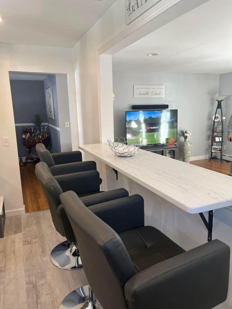 All Photos for Laura Mae Properties in Wolcott, CT