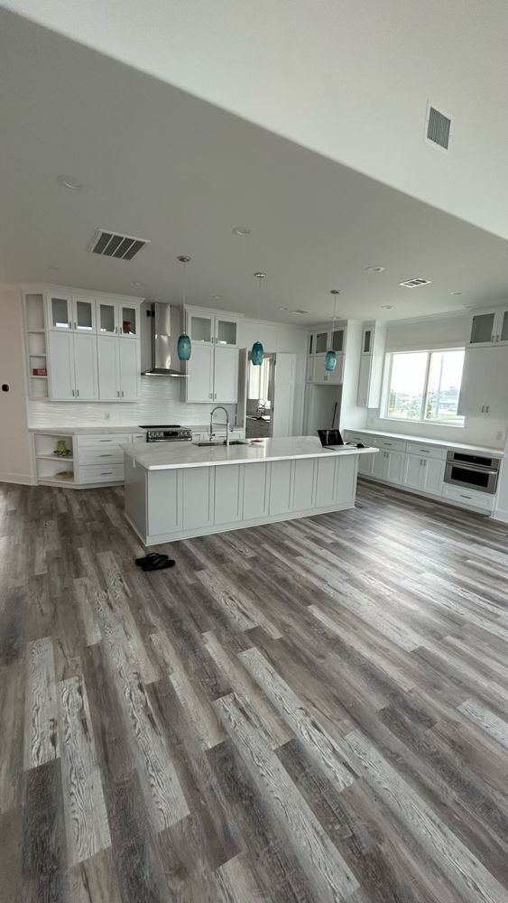 Transform your home with our custom cabinets kitchen service, creating beautiful, functional storage tailored to your style, space, and needs for lasting quality, organization, and a seamless fit. for A&N Painting And Renovations in Houston, TX