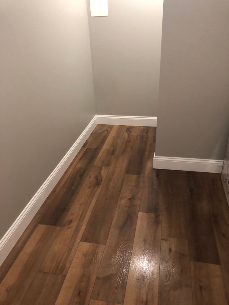 All Photos for Laura Mae Properties in Wolcott, CT