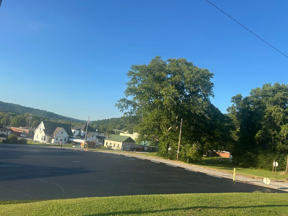 All Photos for Metzler Paving and Sealcoating in Jacksboro, TN
