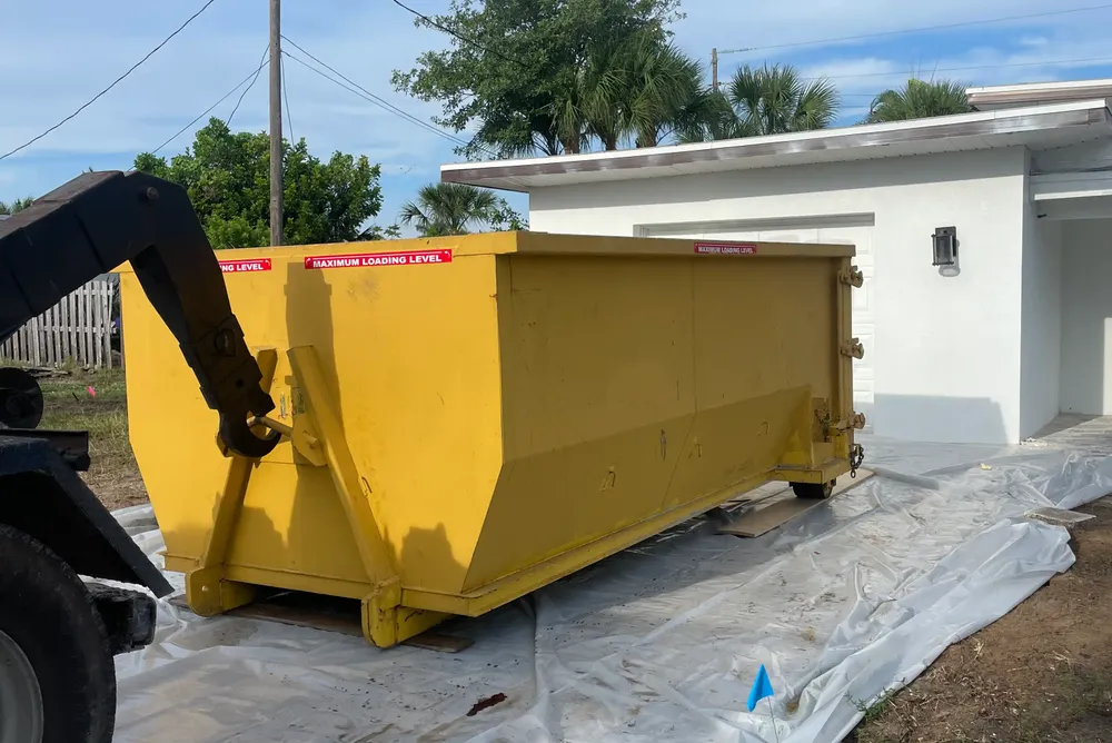 Dumpsters for Brevard Dumpsters in Palm Bay, FL