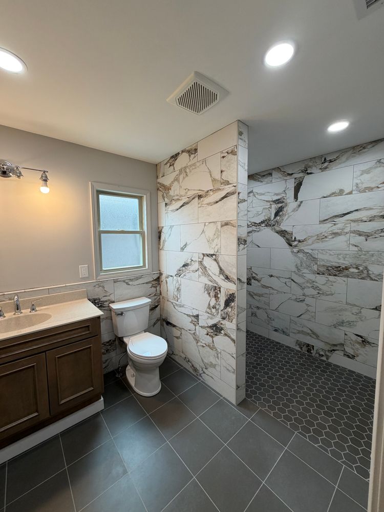 All Photos for Chapman Surfaces Tile & Remodeling in Milan, MI