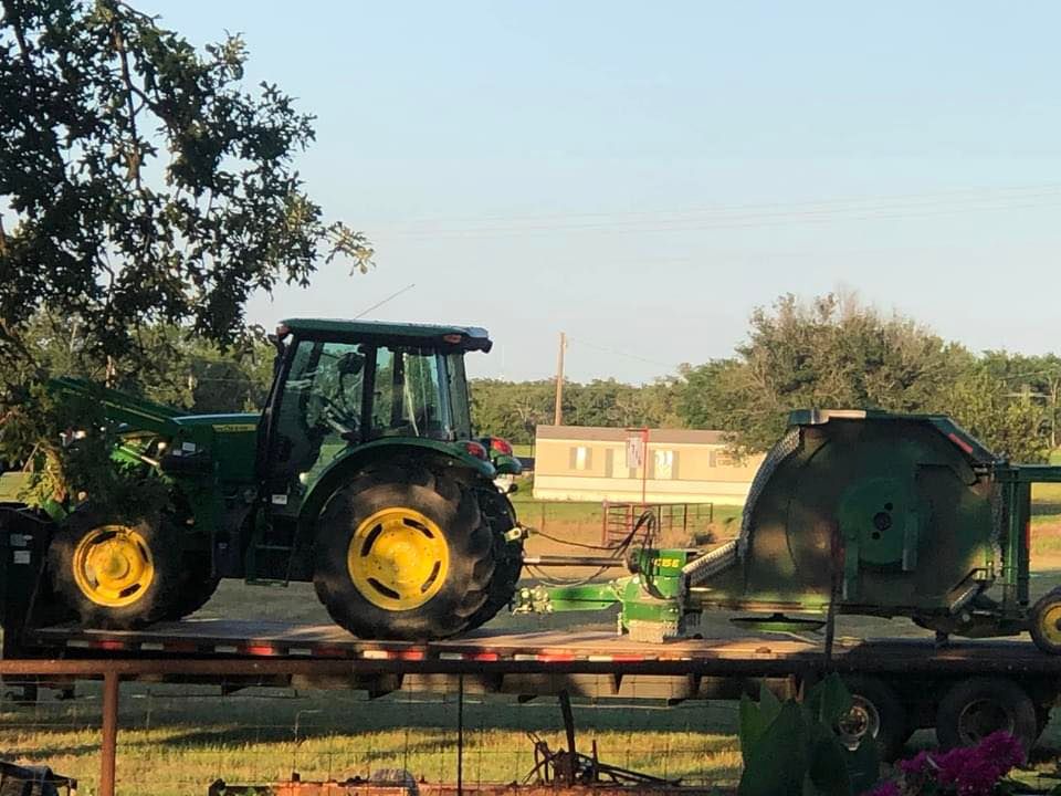 Our Hot Shot Transportation service provides fast and reliable delivery of equipment and materials for efficient land clearing, ensuring your project stays on schedule with minimal downtime or delay. for Circle W Services in Canton, TX