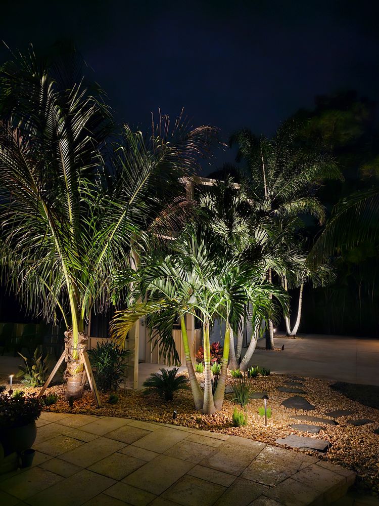 Landscape Lighting for Natural View Landscape, Inc.  in Loxahatchee, FL