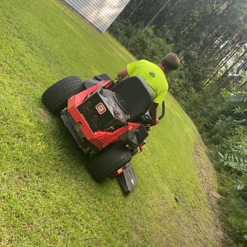 Lawn Care for T&S Land Management Services in Effingham County, GA