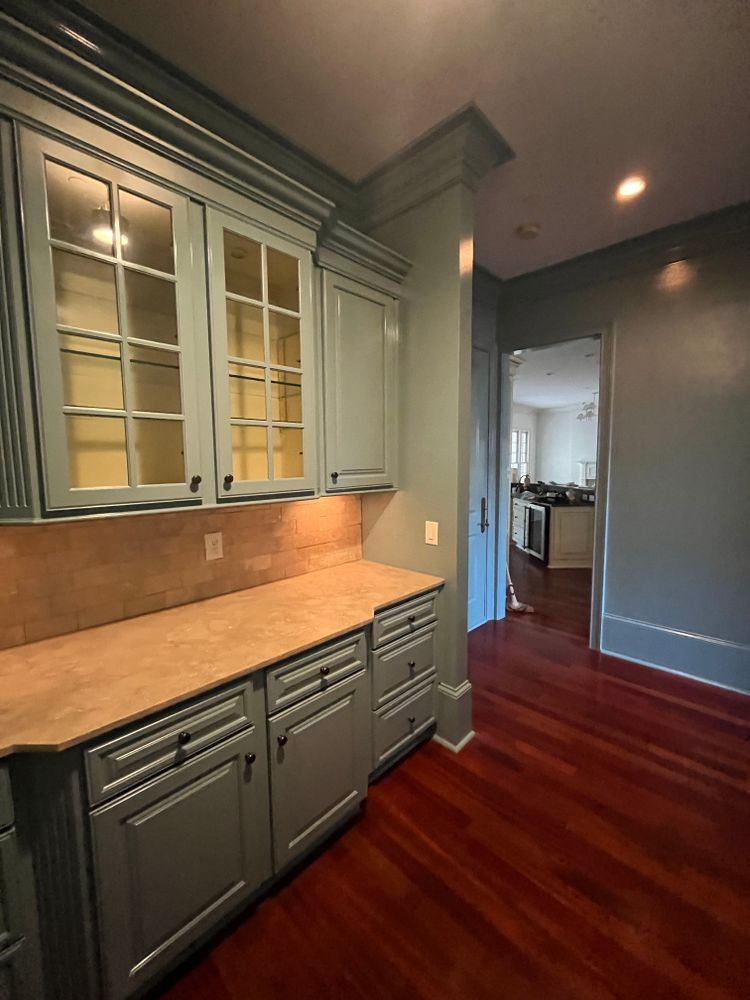 Cabinet Painting  for Palmetto Quality Painting Services in  Charleston, South Carolina