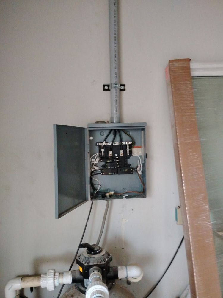 13 doors, 2 windows,  plus pool room Mechanics for Dead Tree General Contracting in Carbondale, Illinois