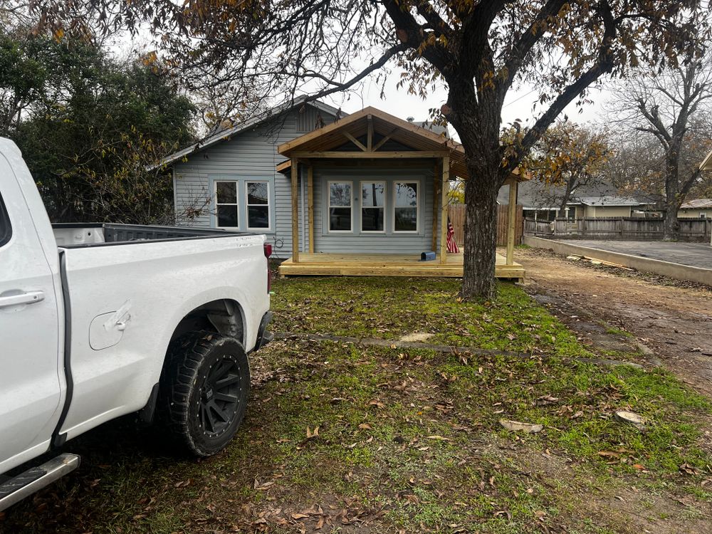 Decks for L.P. Contractors in San Antonio, Texas