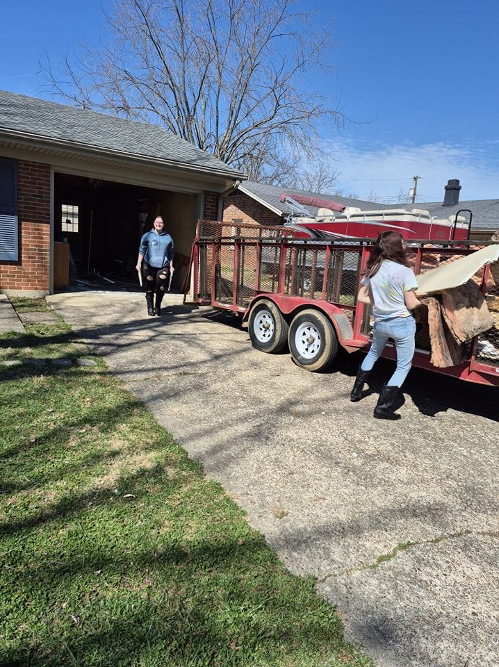 Triple D Handyman SVC team in Rockport, IN - people or person