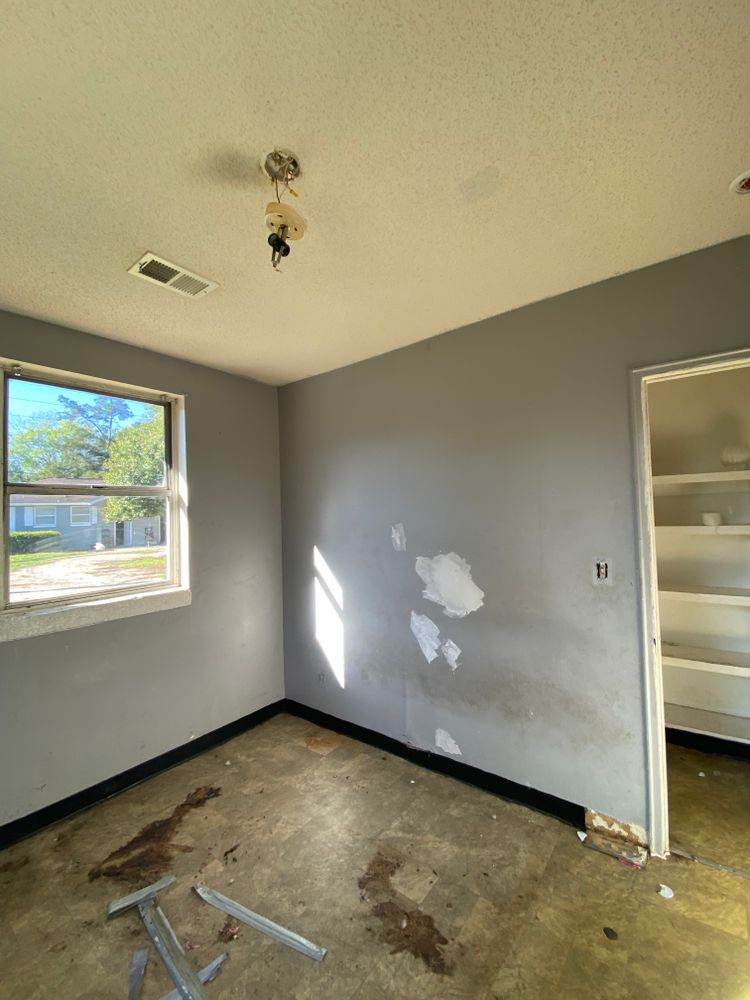 Interior Painting for Make It Happen Pressure Washing LLC in Lamar, SC