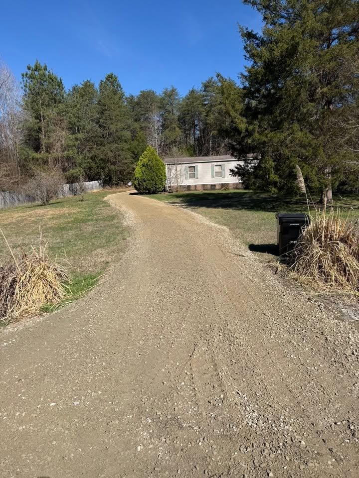 All Photos for Hunt’s Hauling & Landworks LLC in Danville, VA