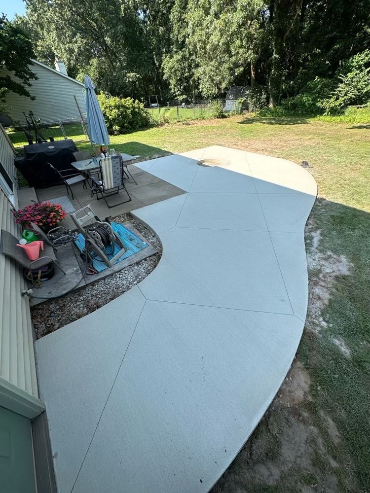 Concrete (Driveways, Sidewalks, Patios) for Curb Concepts Plus in Mishawaka, IN