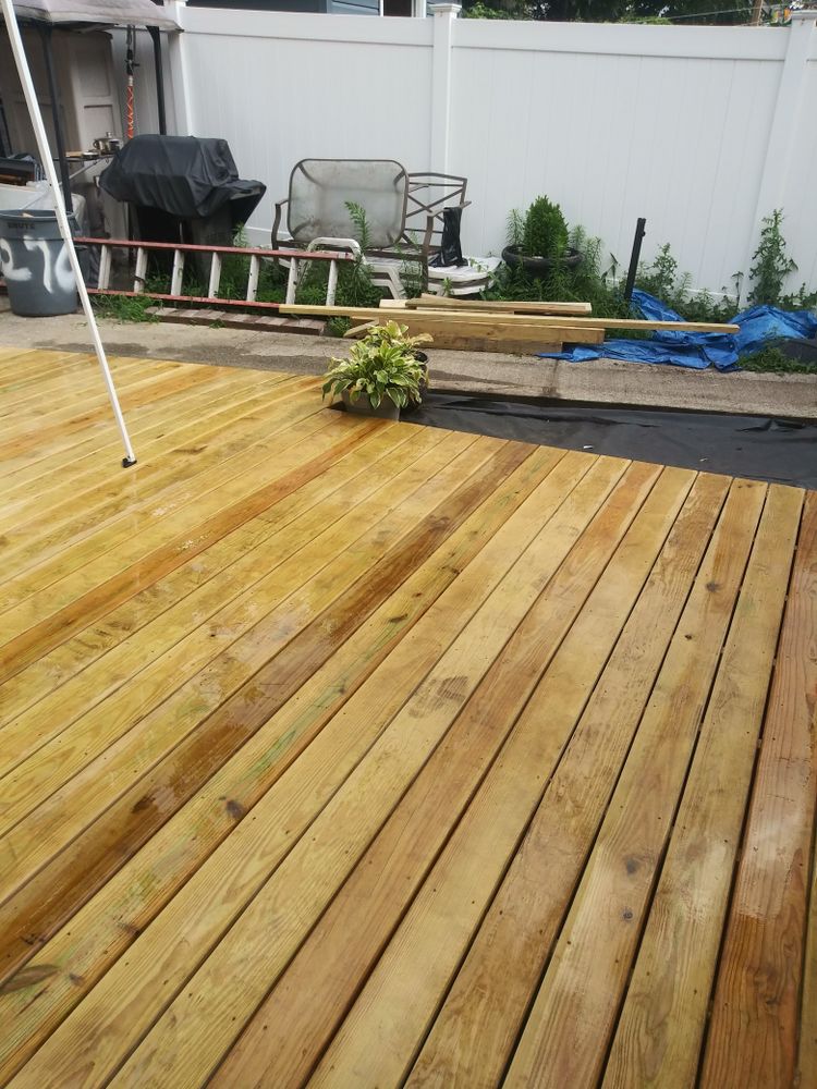 Decks for The Pro's Painting and Handyman Services in Haines CIty, FL