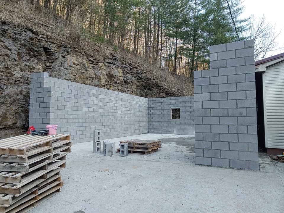 Block Masonry for T.E Masonry in Beattyville, KY