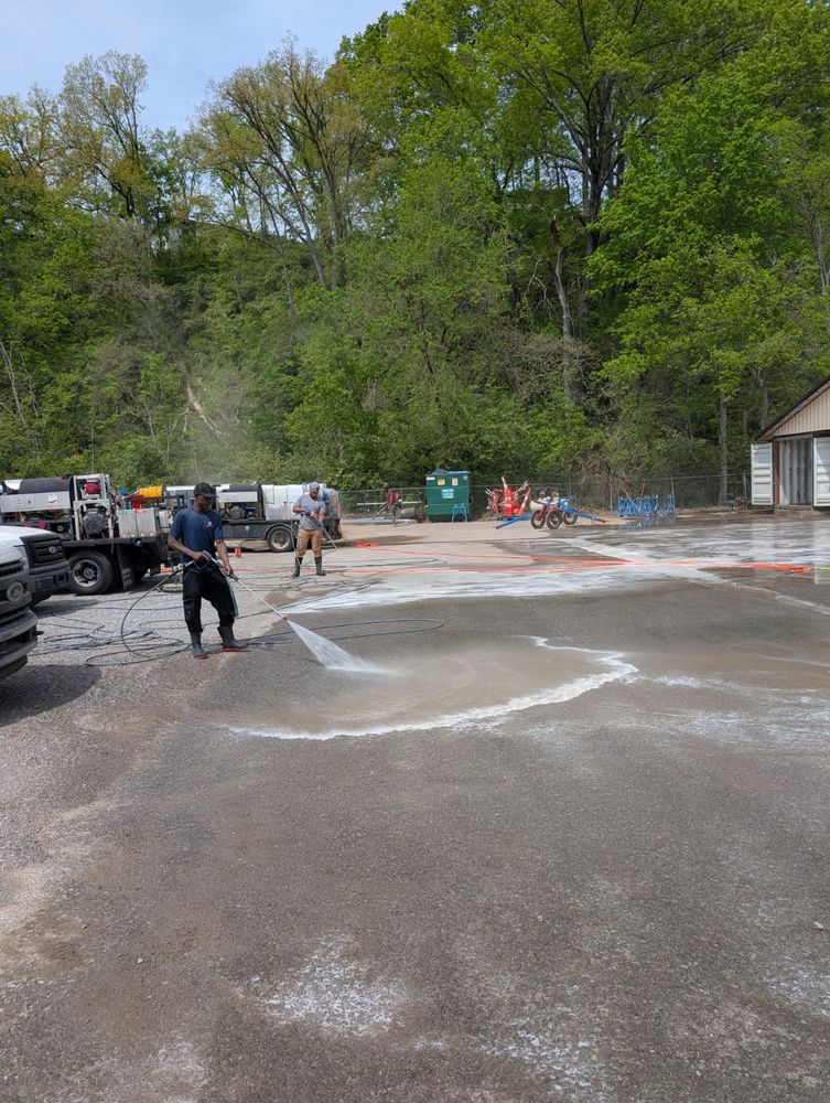 Power Washing for Clear Choice Services in Nashville, TN