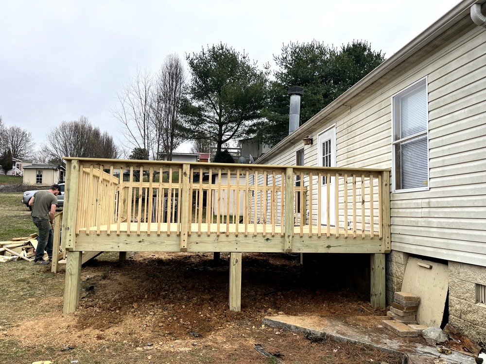 Deck Photos for Wheeler Brothers Construction in Kingsport, TN