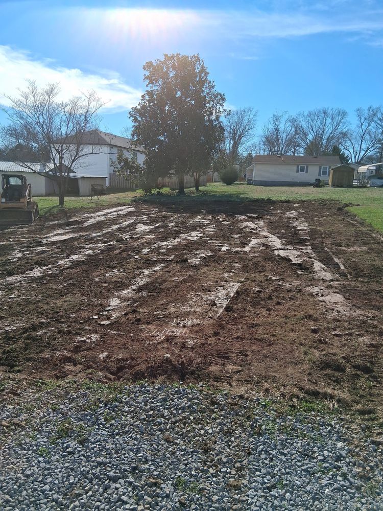 Excavating contractor for Willetts Excavation & Septic in McMinnville, TN