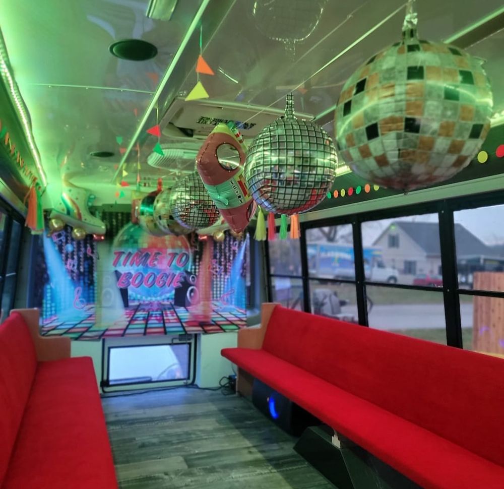 Party Bus Rental for First Class Limos and Event Planning in Springfield, OH