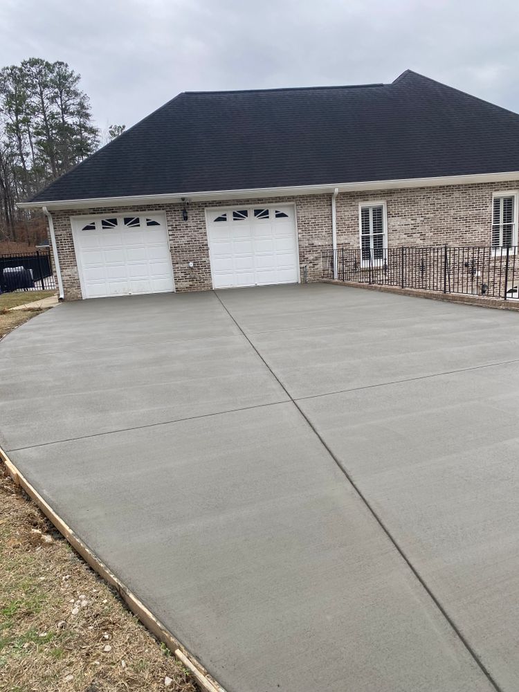 Residential & Commercial Concrete for Stillwell Earthworks in Trussville, AL