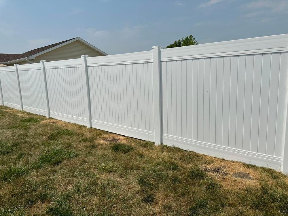 Fence Installation for Illinois Fence & outdoor co. in Kewanee, Illinois