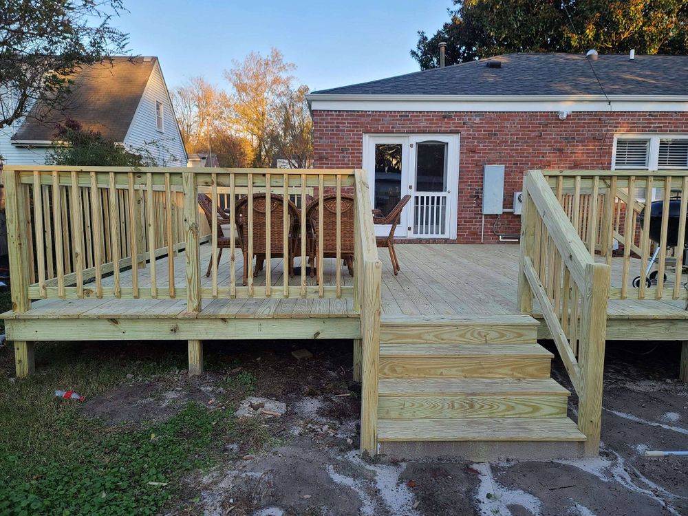 Fencing / Decking for Alpine Acquisitions in Virginia Beach, VA