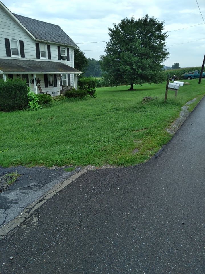 Lawn Care for Grow N Mow  in Oxford, PA