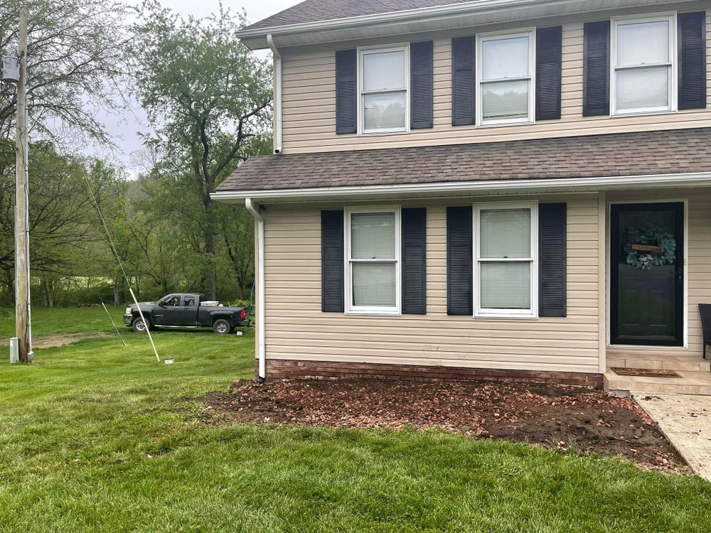 Landscaping for Dust Till Dawn Lawn in London, Kentucky