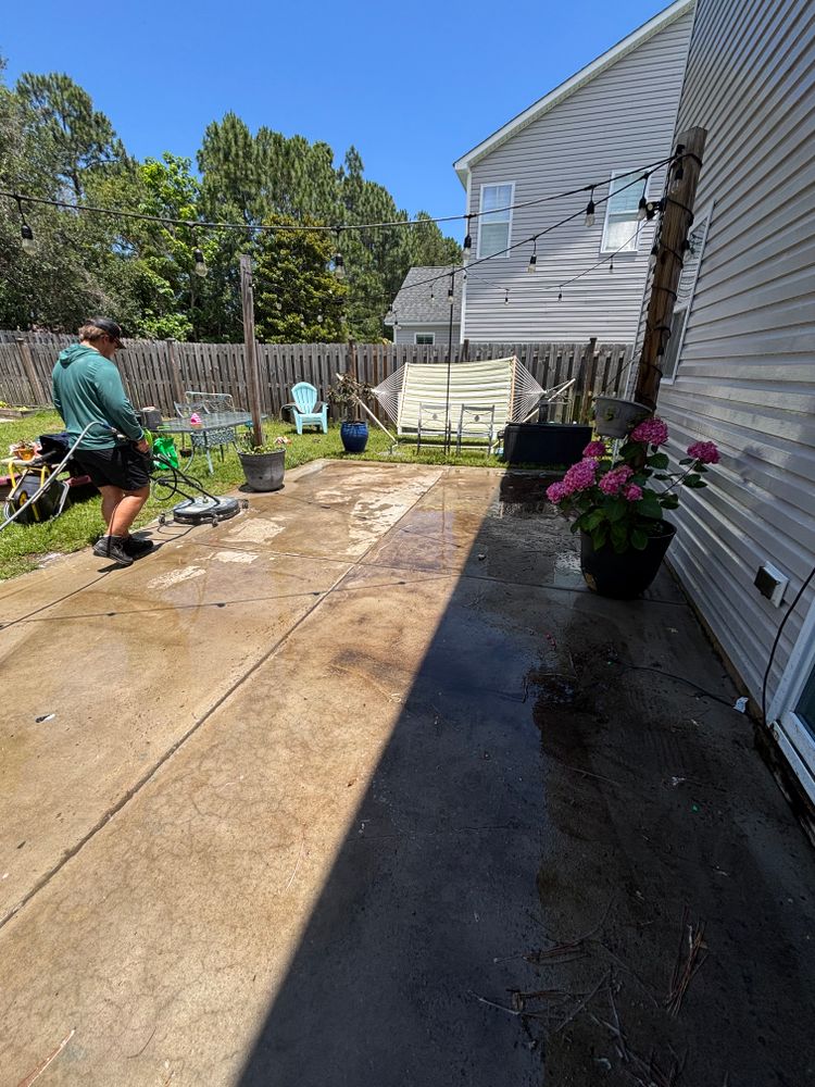 All Photos for Living Stream Pressure Washing in Wilmington, NC