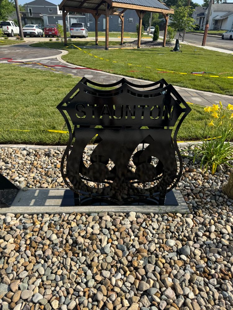 All Photos for Mayfield Landscaping in Staunton, IL