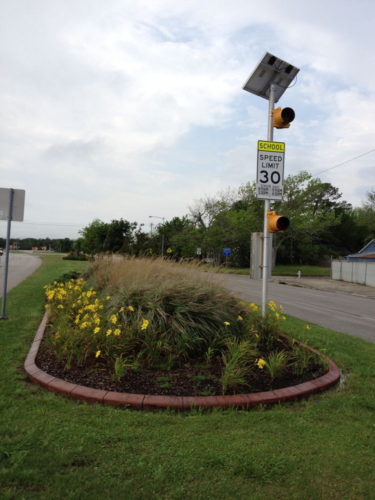 Before & Afters for Texas Curb N Borders in Houston, TX