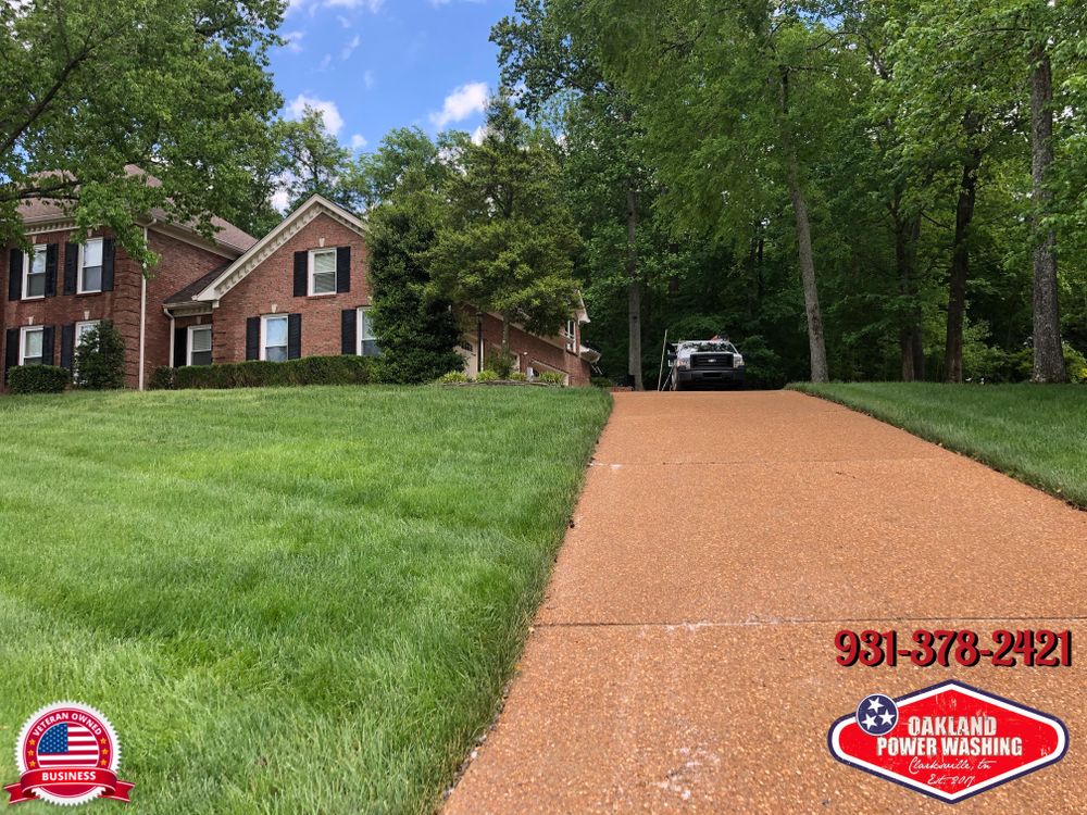 House and Roof Softwash for Oakland Power Washing in Clarksville, TN