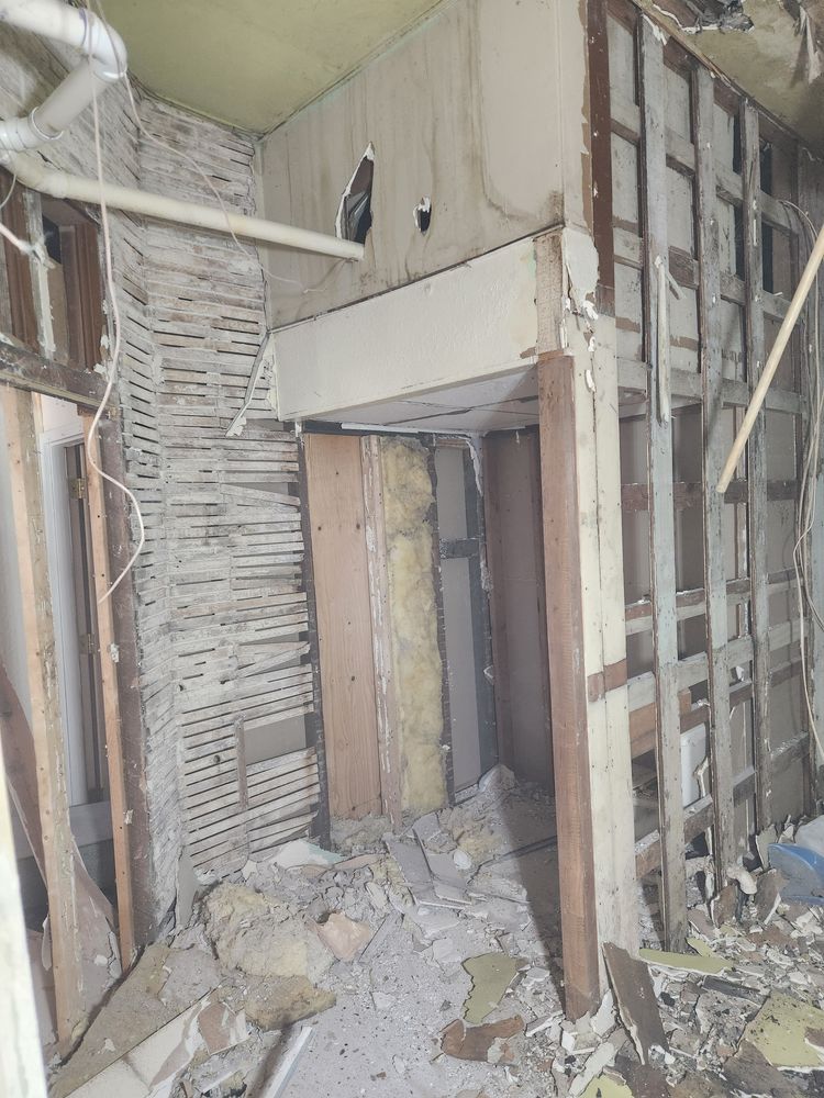 All Photos for Asher Remodeling and Seamless Gutters in St Elmo, IL