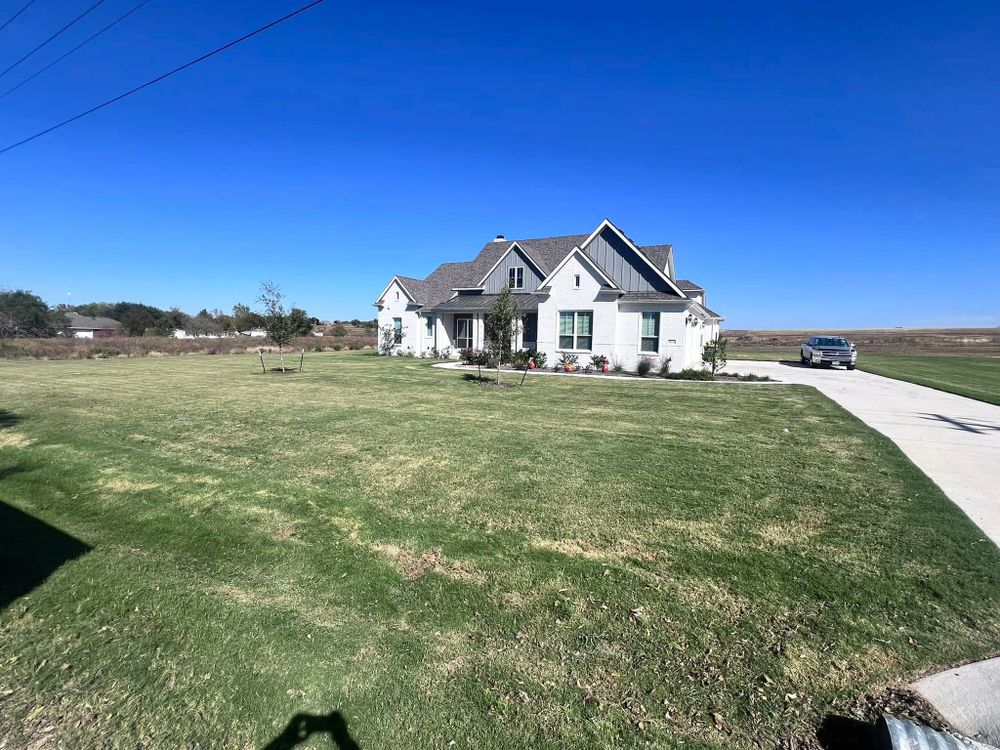 Lawn Care for AAA Lawn Service in Moody, TX