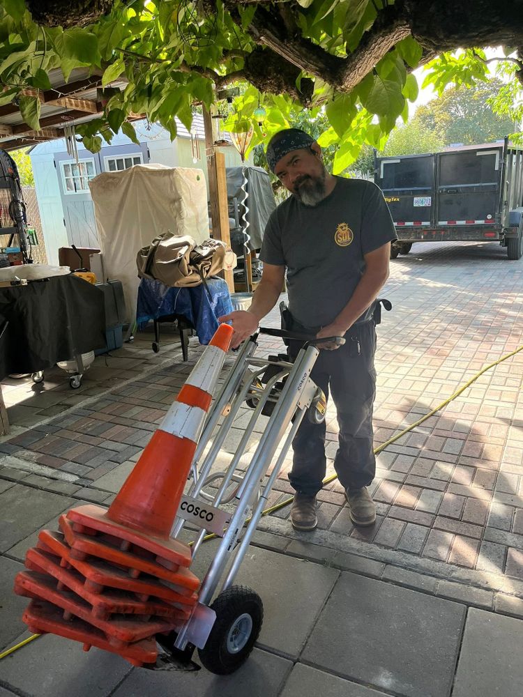 Commercial Cleanouts for Sol Junk Removal in Independence, OR