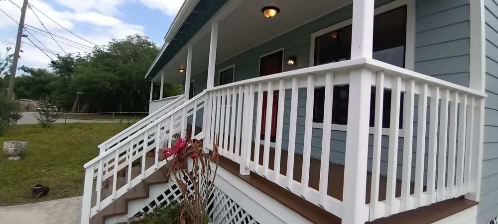 All Photos for Bradley Bradshaw Painting in Christmas, FL