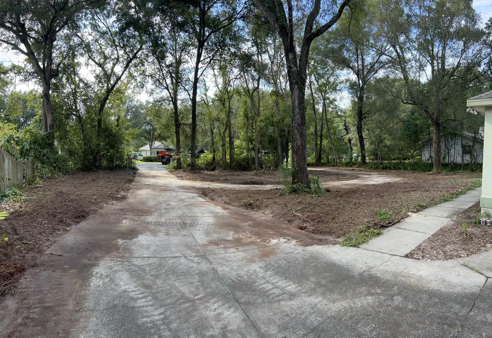 Land Clearing for Vaughn’s Outdoor Services  in Orlando, FL