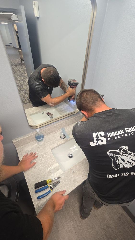 Jordan Southern Electric team in Granite Falls, NC - people or person