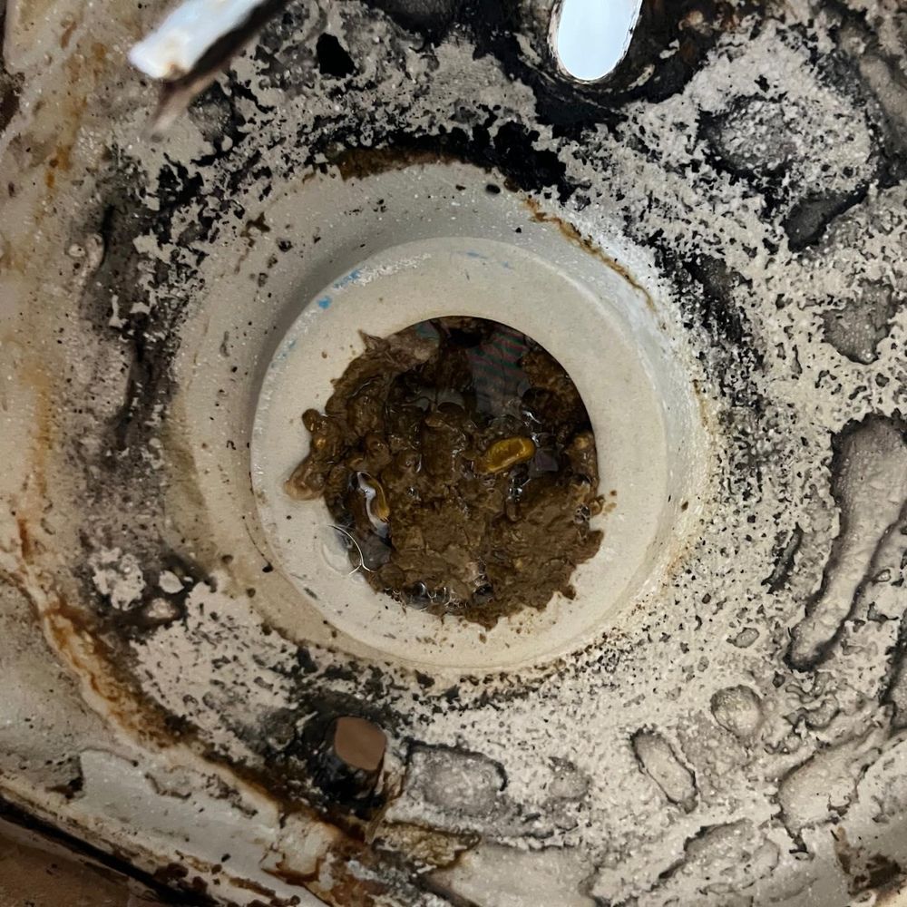 Water Heater & Tankless Water Heater Installation - Repair for Dutton Plumbing, Inc. in Indianapolis, IN