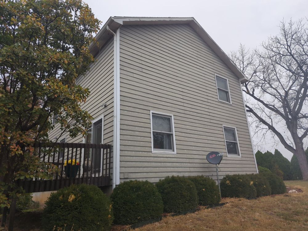 Siding Replacements for Santa Fe Trail Home Repairs in Overbrook, KS