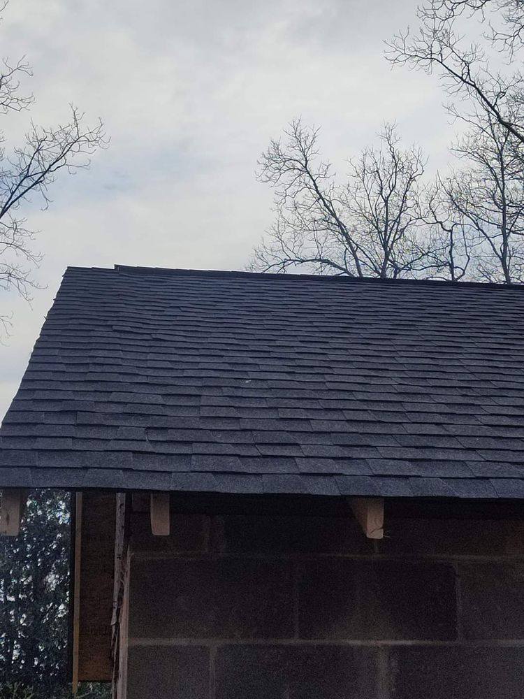 Roof repair and replace  for Rick's creative home improvement and repair in Atlanta, GA