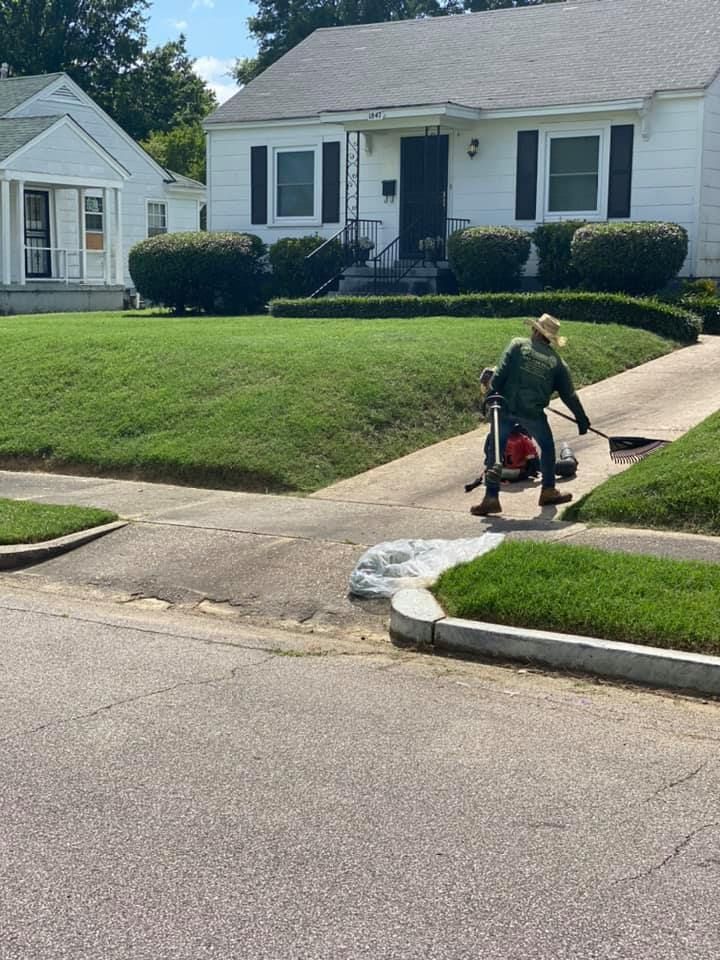 All Photos for Kingdom Landscaping in Memphis, TN