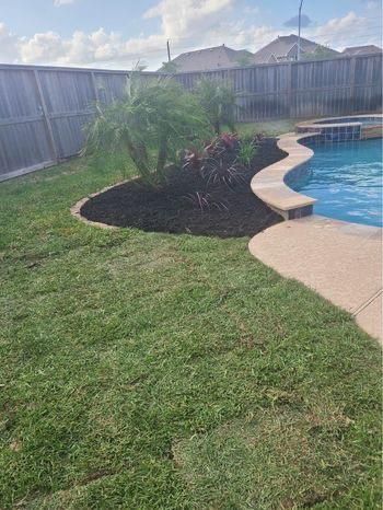 Flower beds for Silver Mines Landscape & Construction, LLC. in Houston, TX