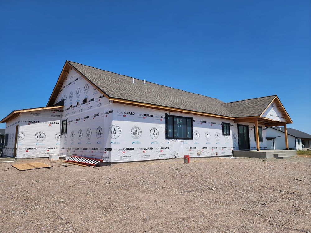 Roofing for Canyon Construction Services in Helena, MT