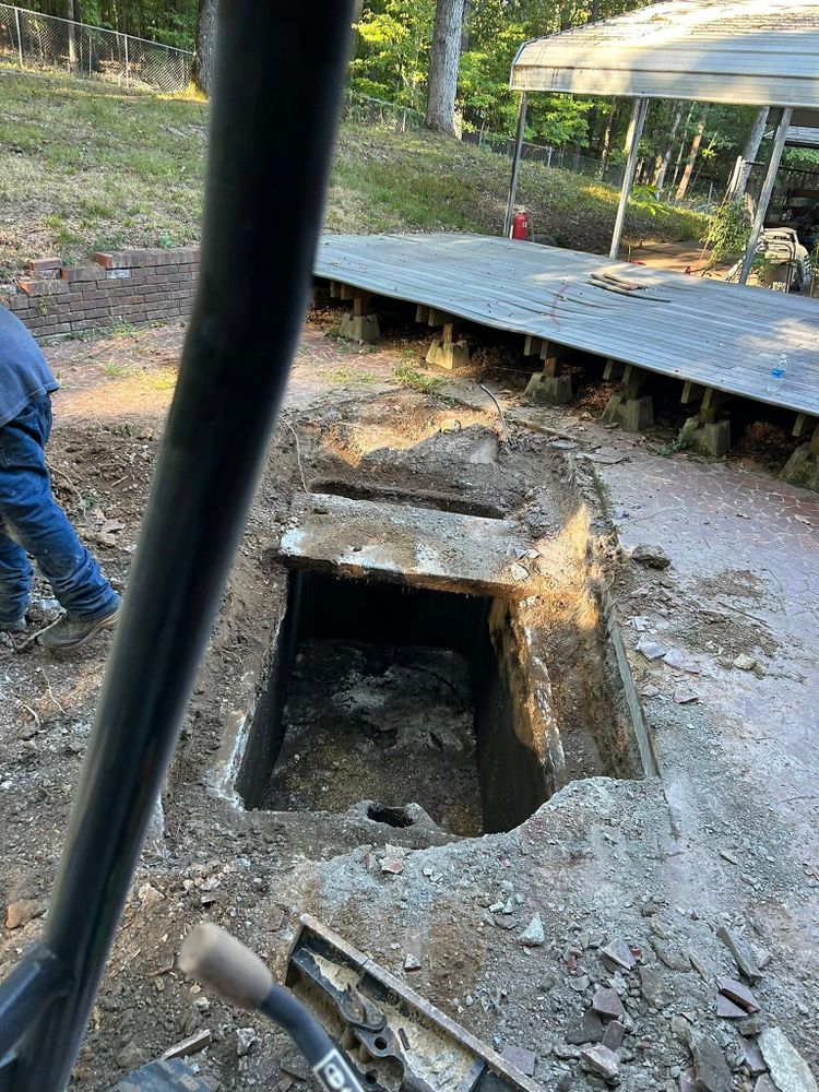 Excavating Company for F.C. White’s Excavation & Drain Cleaning in Huntingdon, TN