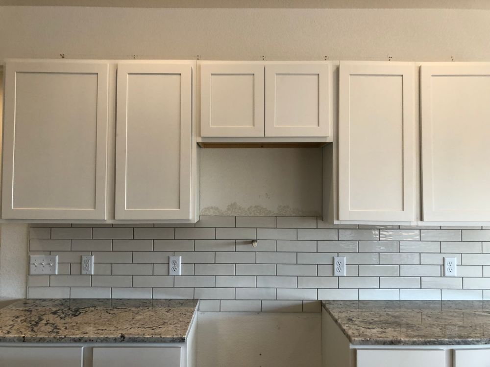 Kitchen backsplash  for Dakota Tile & Stone in Belle Fourche, SD