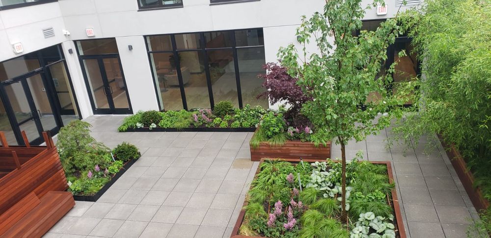 Elegant Lawns & Landscaping team in Inwood, NY - people or person