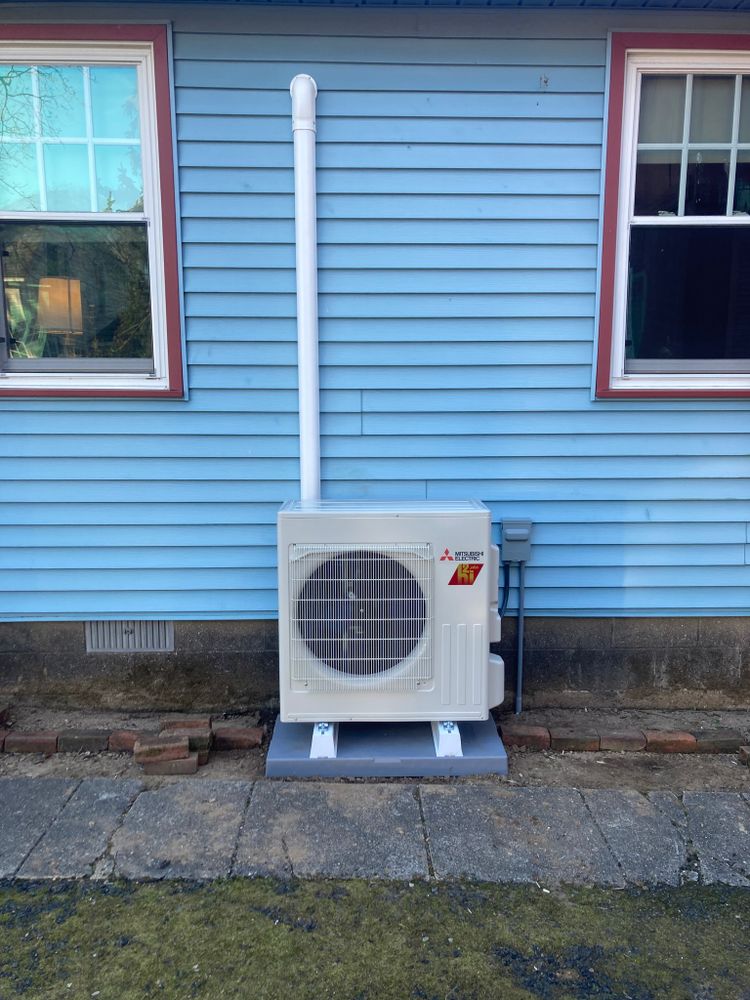 Our HVAC Repair Services quickly diagnose and fix heating and cooling problems, restoring comfort, efficiency, and reliability to your home with expert technicians, honest recommendations, quality workmanship, and prompt service. for Heat 2 Cool HVAC in North Branford, CT
