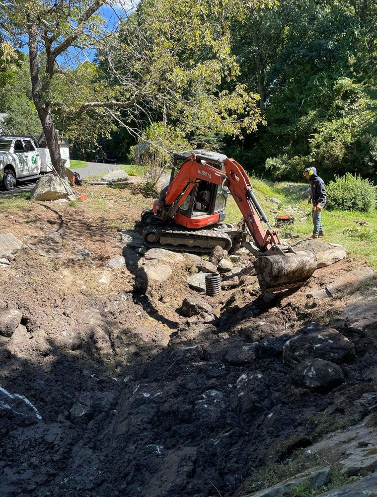 All Photos for CS Property Maintenance in Middlebury, CT